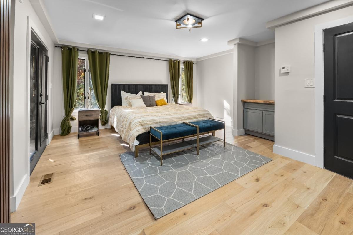 2751 Margaret Mitchell Drive Atlanta - 17