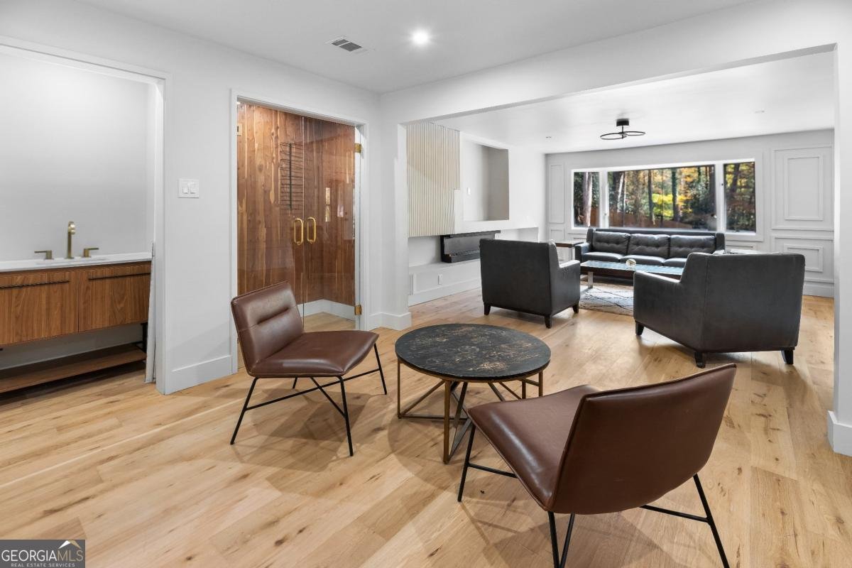 2751 Margaret Mitchell Drive Atlanta - 31