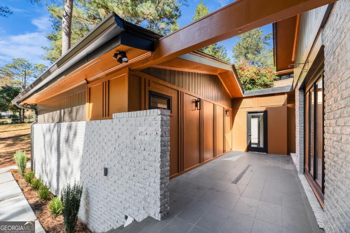 2751 Margaret Mitchell Drive Atlanta - 4