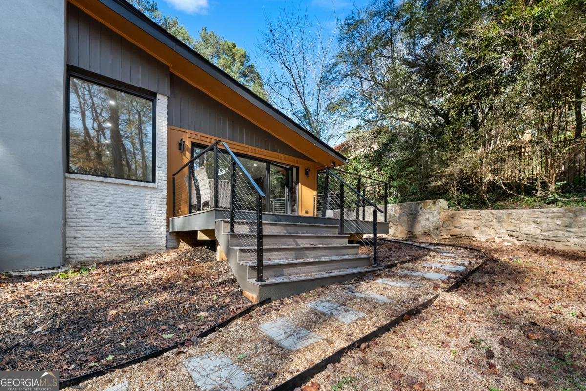 2751 Margaret Mitchell Drive Atlanta - 45
