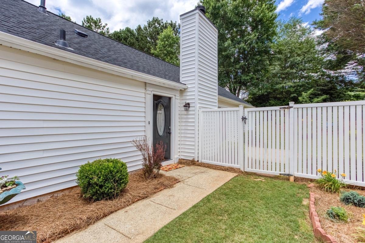 214 Chelsea Court Woodstock - 4