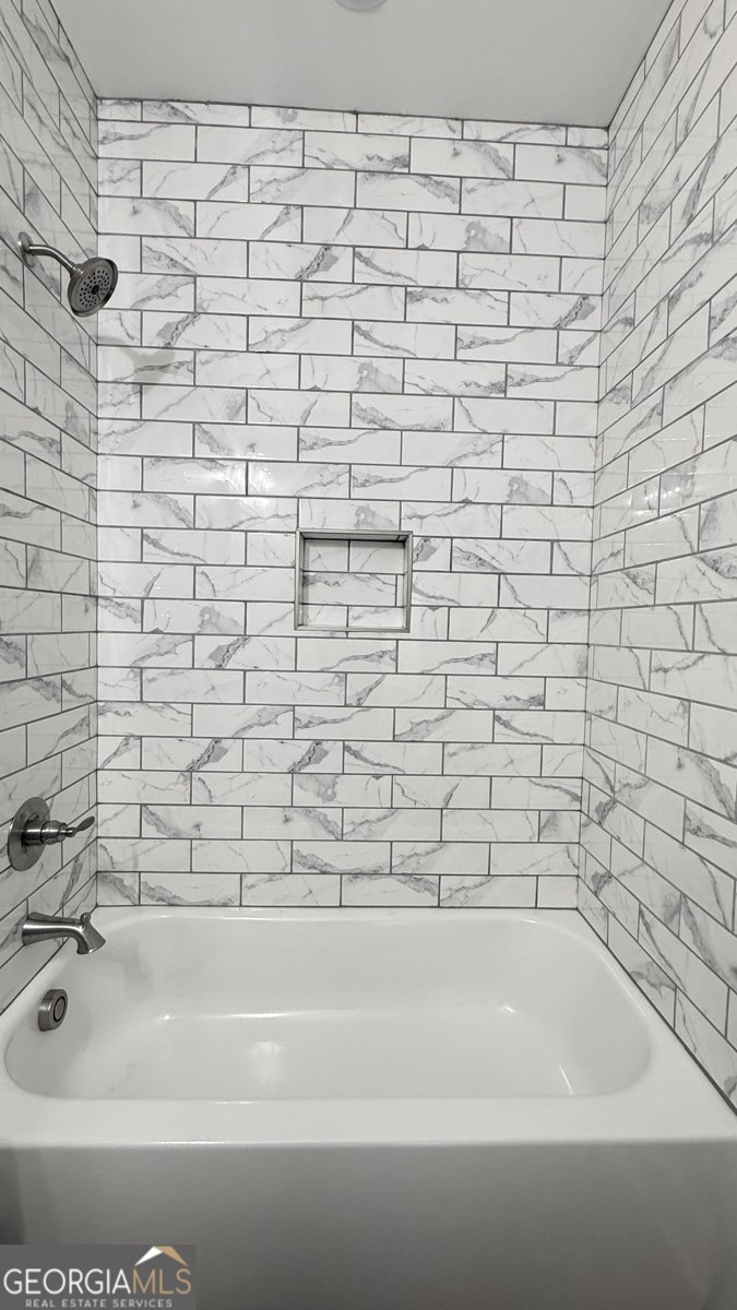 270 Meadow Crest Drive Cleveland - 28