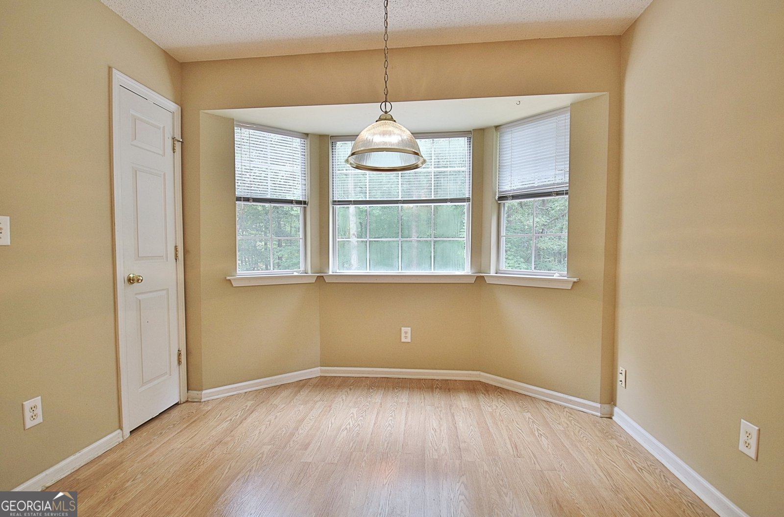 4135 Coursey Lake Road Douglasville - 24