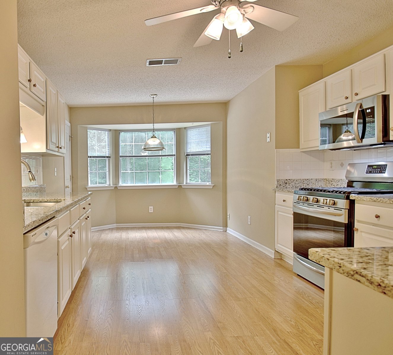 4135 Coursey Lake Road Douglasville - 29