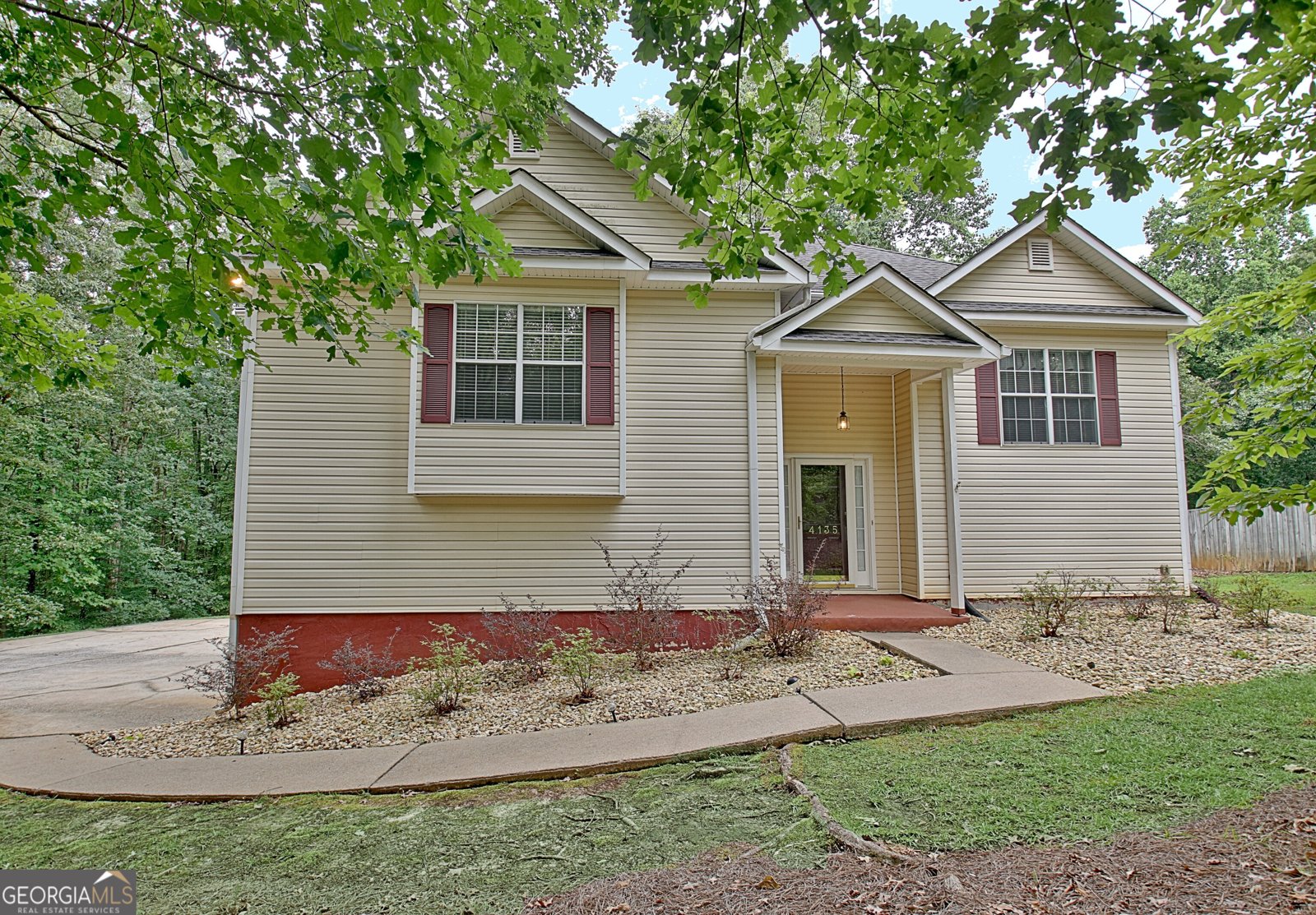 4135 Coursey Lake Road Douglasville - 4