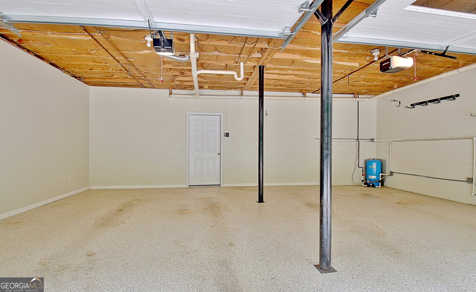 4135 Coursey Lake Road Douglasville - 60