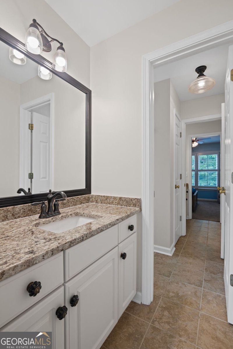 640 Windwalk Drive Roswell - 14