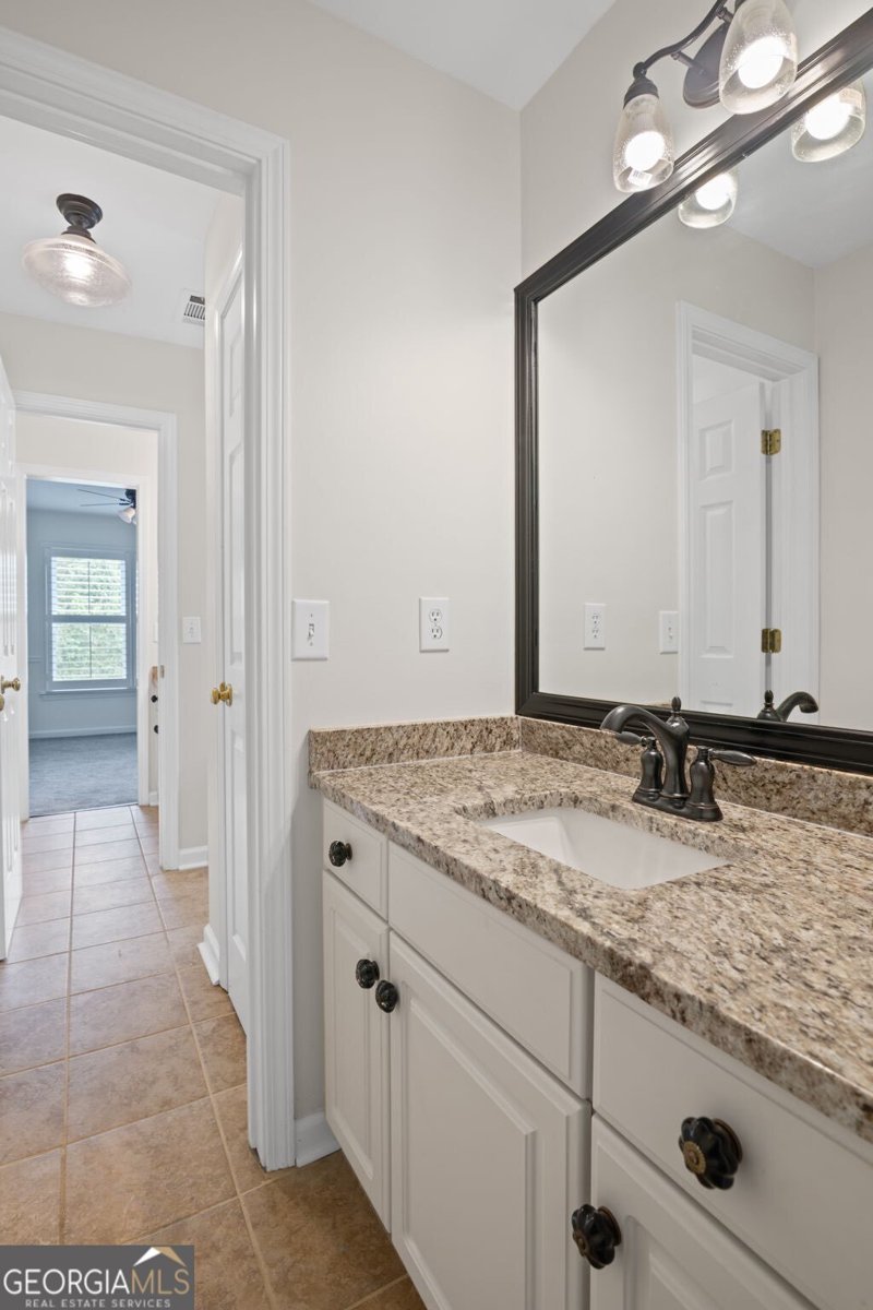 640 Windwalk Drive Roswell - 16