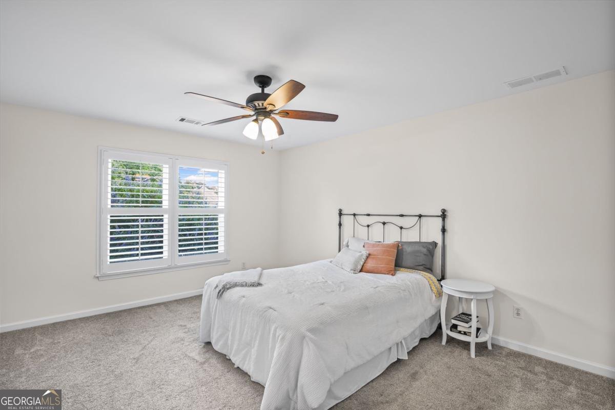 640 Windwalk Drive Roswell - 18