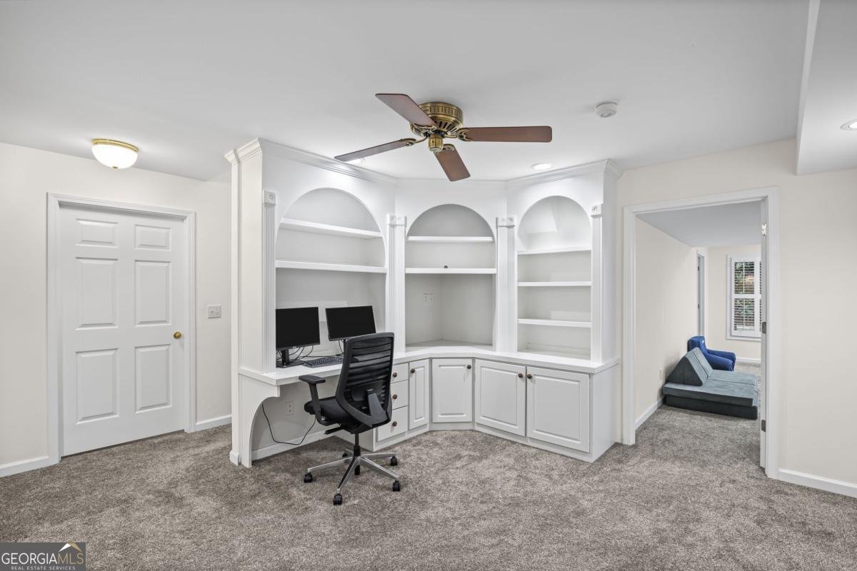 640 Windwalk Drive Roswell - 19