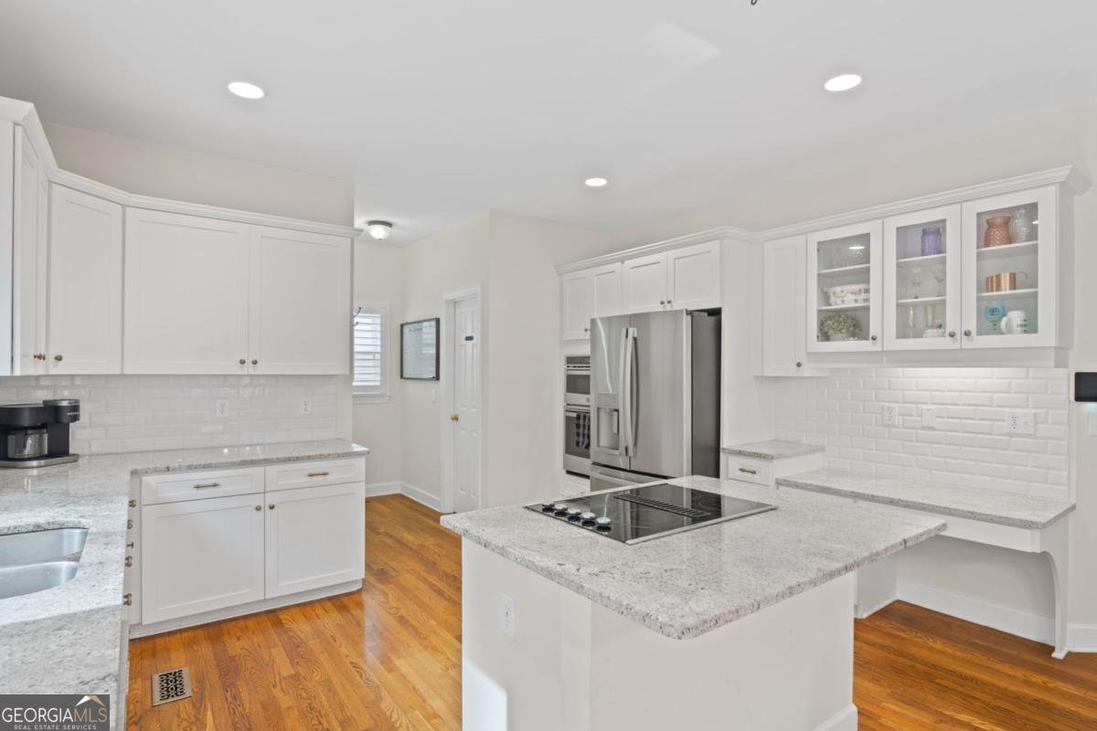 640 Windwalk Drive Roswell - 7