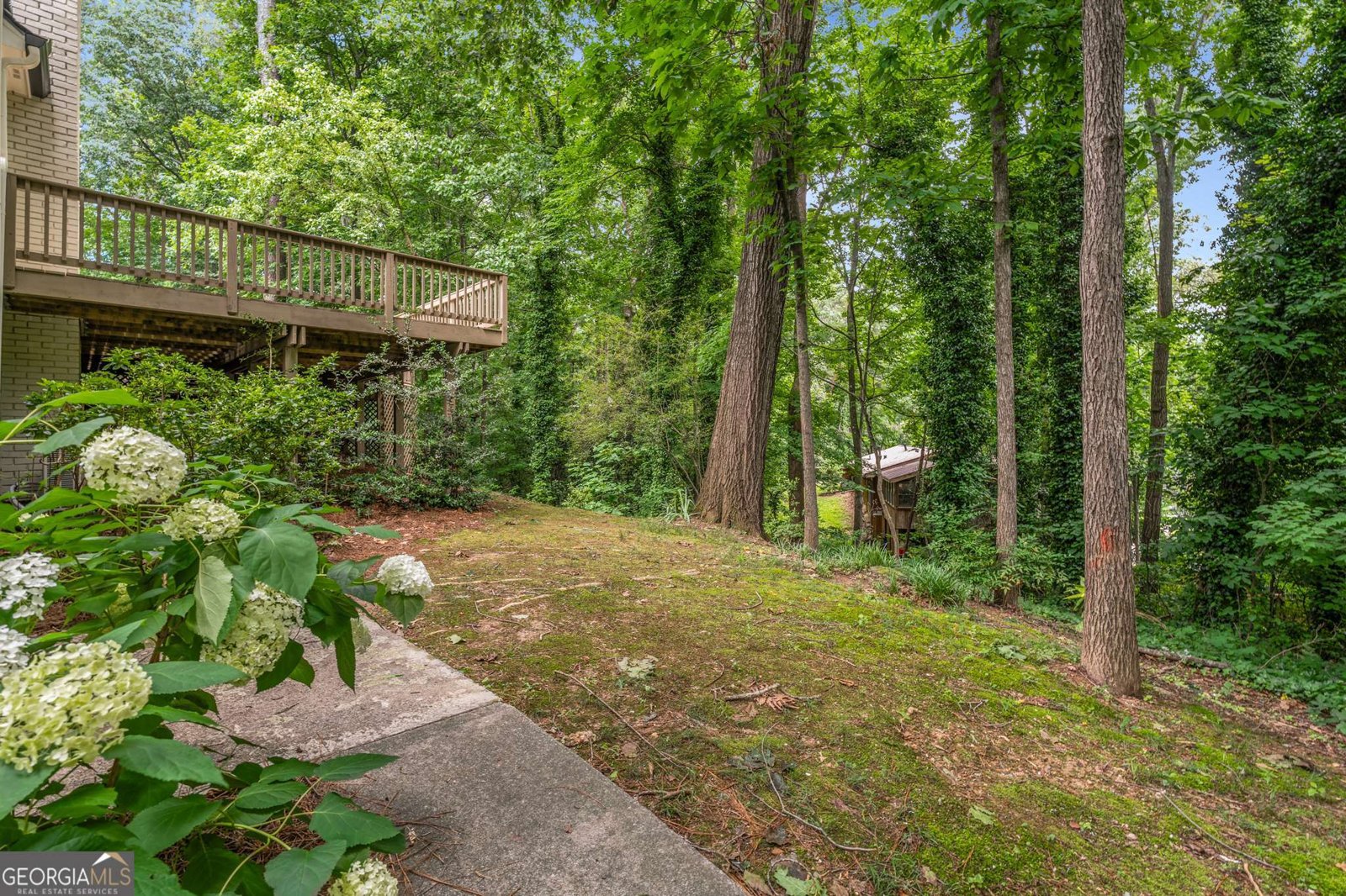 229 Devonwood Drive Atlanta - 34