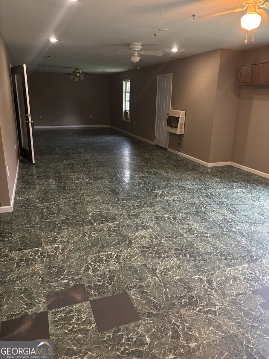 150 Shenandoah Drive Winder - 14