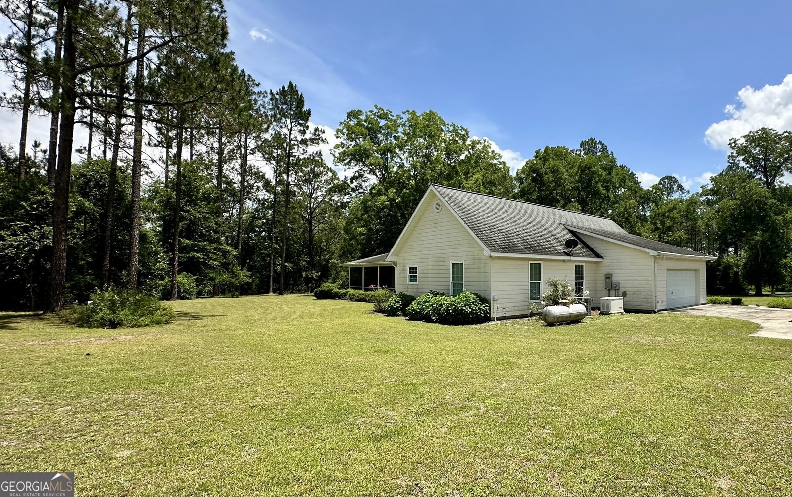 5577 Strickland Road Waycross - 59
