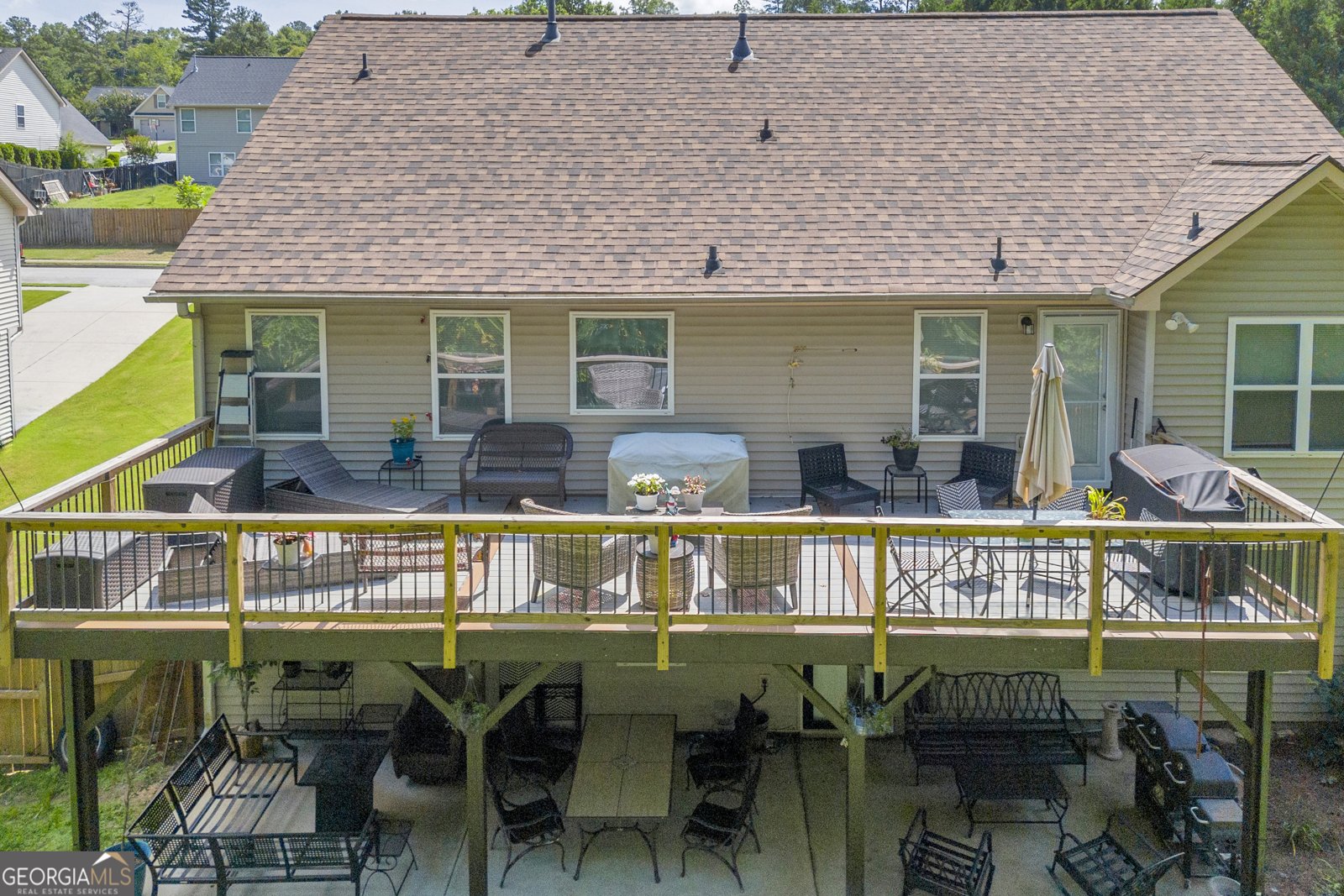 387 Searchlight Drive Winder - 14