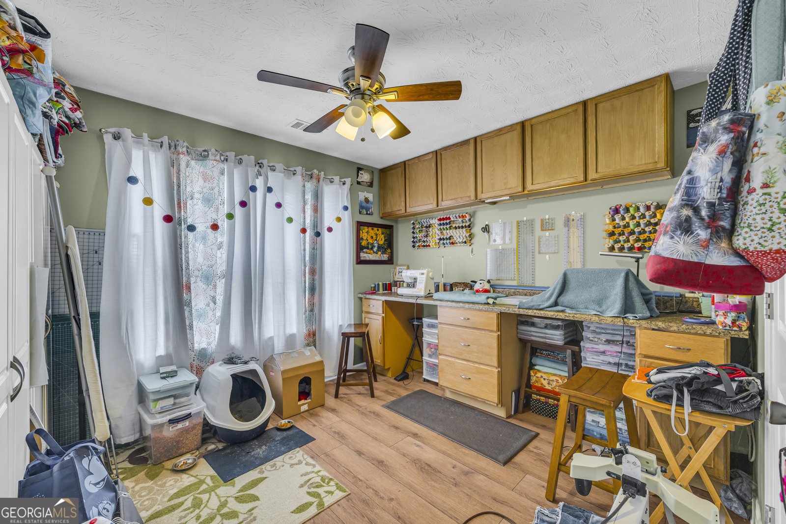 387 Searchlight Drive Winder - 31