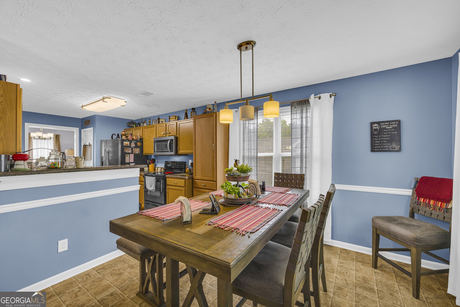 387 Searchlight Drive Winder - 44