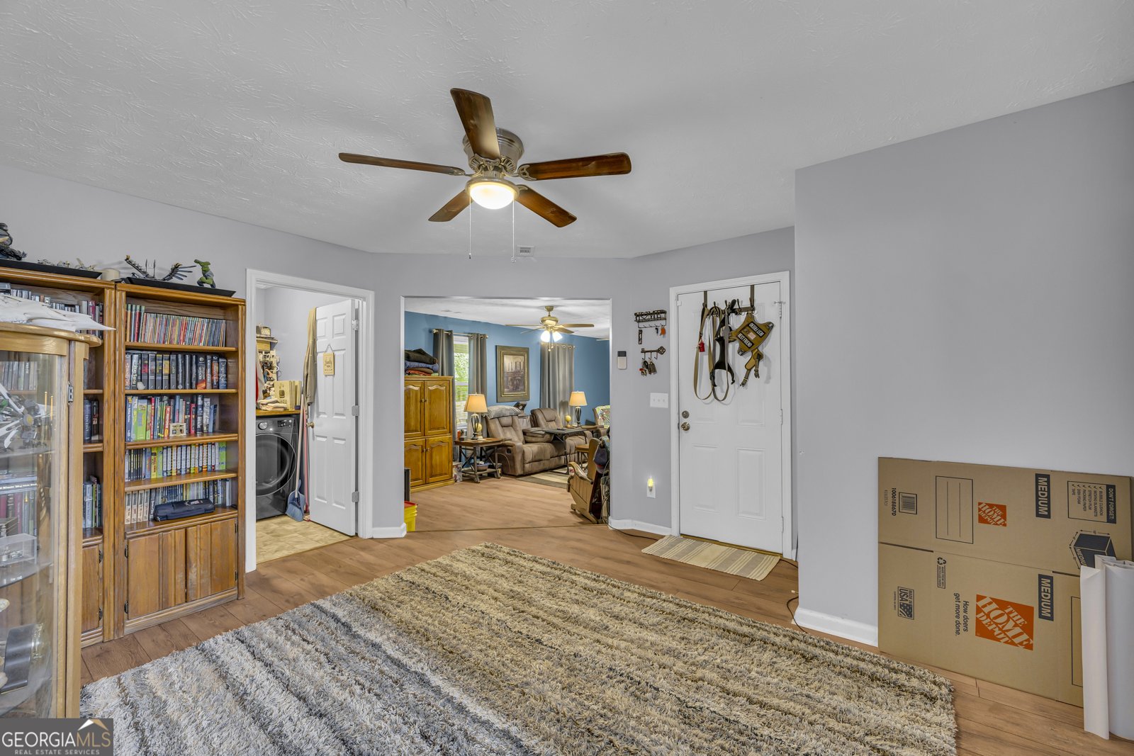387 Searchlight Drive Winder - 53