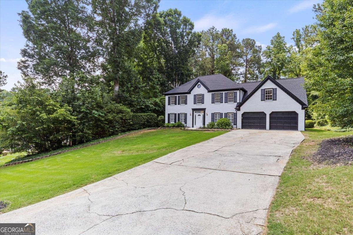 4220 Singing Post Lane Roswell - 1