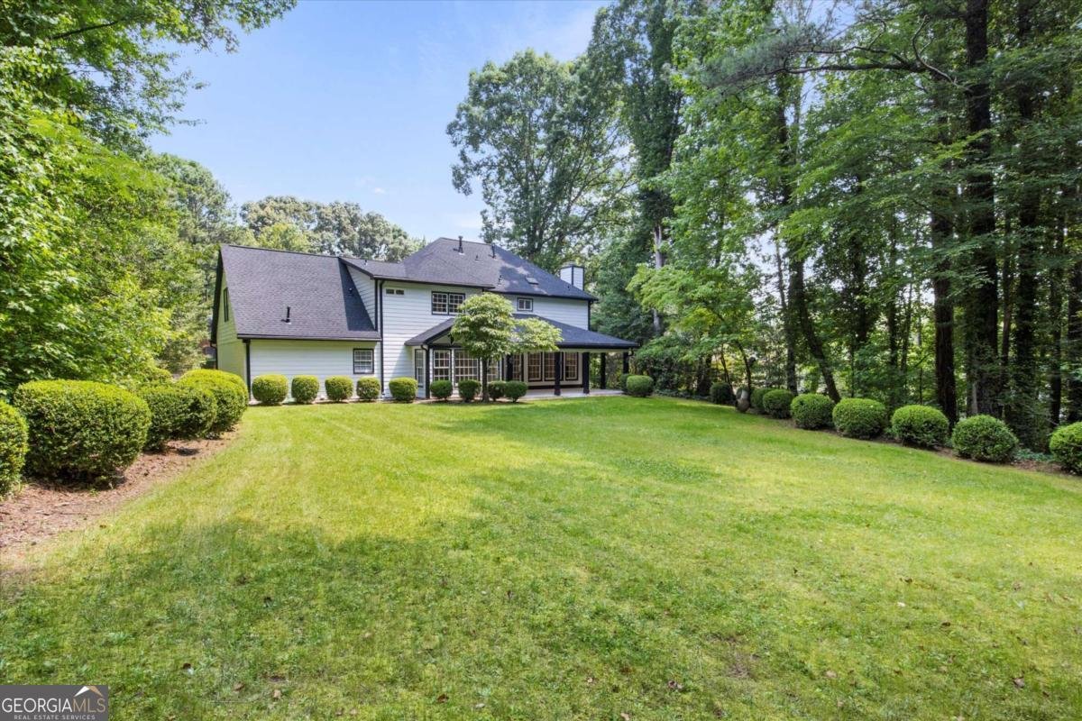 4220 Singing Post Lane Roswell - 44