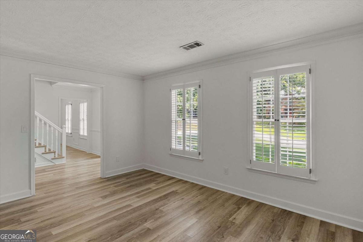 4220 Singing Post Lane Roswell - 7