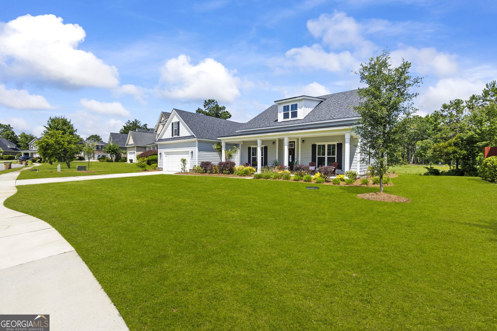 85 Dove Drake Drive Richmond Hill - 2
