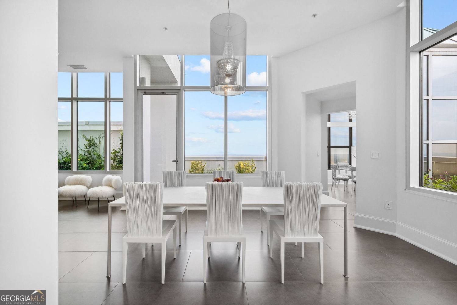 2828 Peachtree Road Atlanta - 16