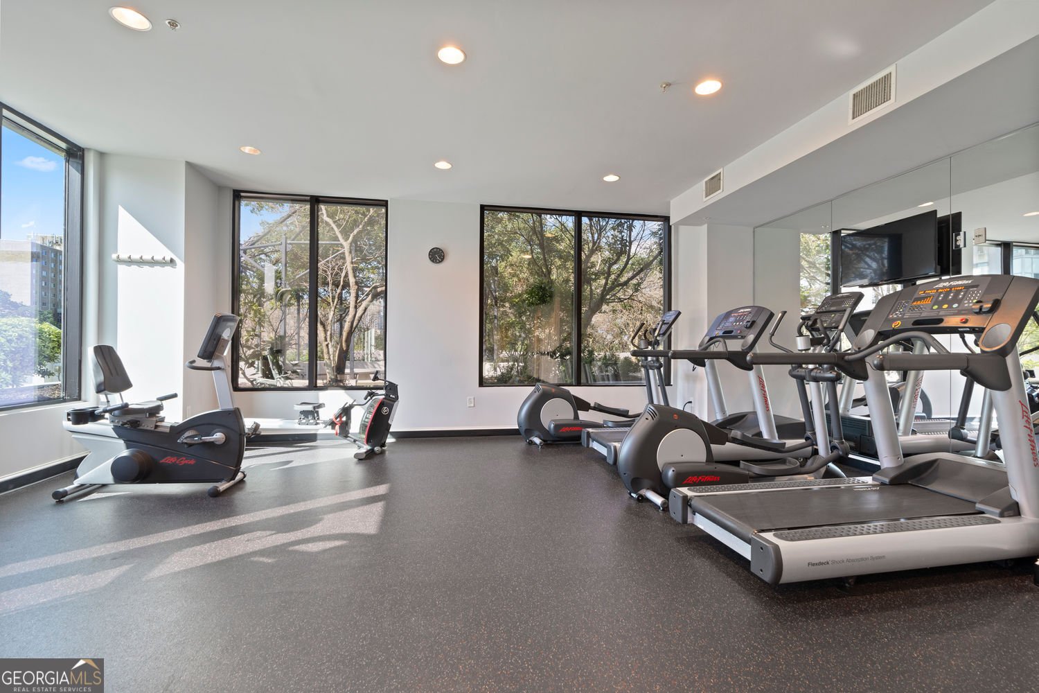2828 Peachtree Road Atlanta - 68
