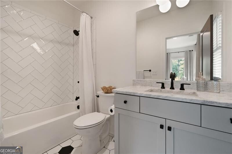 633 Channing Drive Atlanta - 31