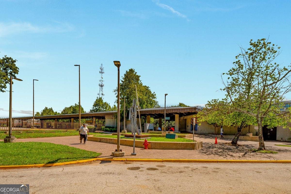 615 Pinetree Drive Decatur - 52