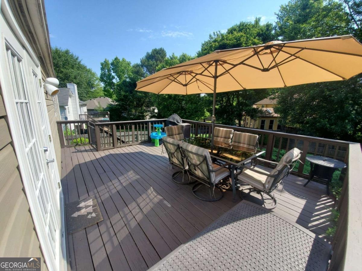 10475 Willow Meadow Circle Alpharetta - 30