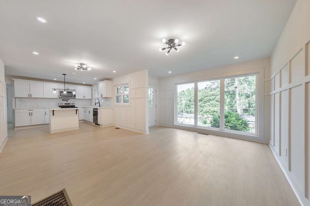 2254 Glendale Drive Decatur - 4