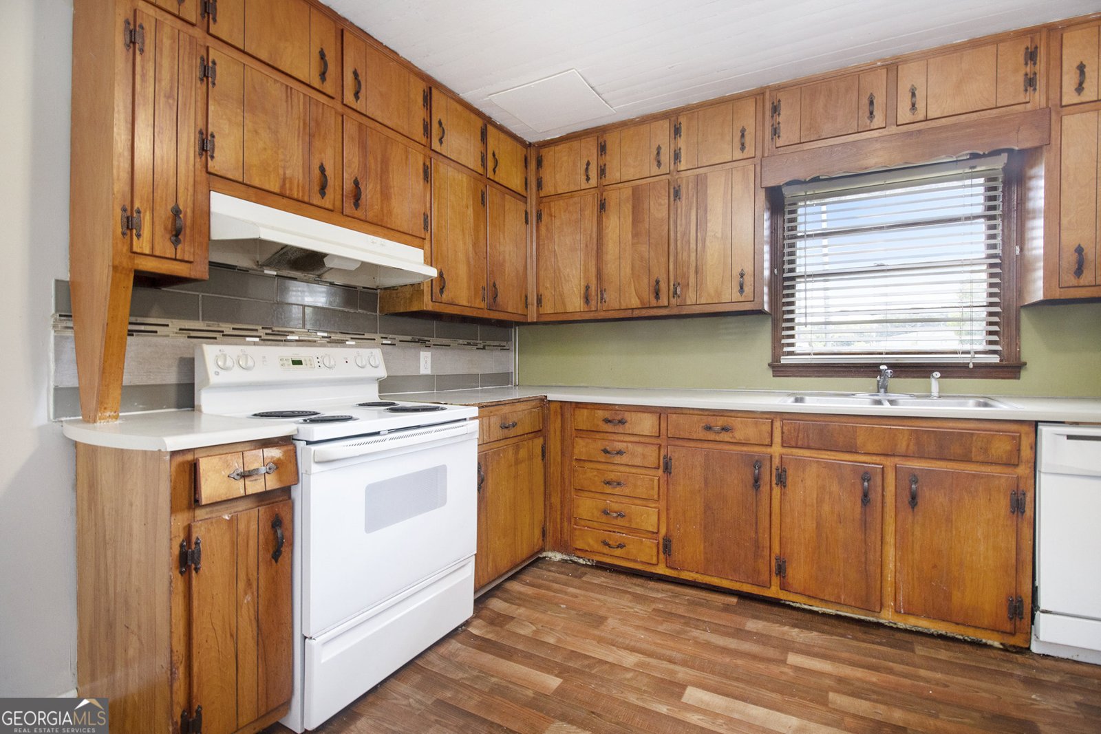 3530 Ponce De Leon Avenue Scottdale - 9
