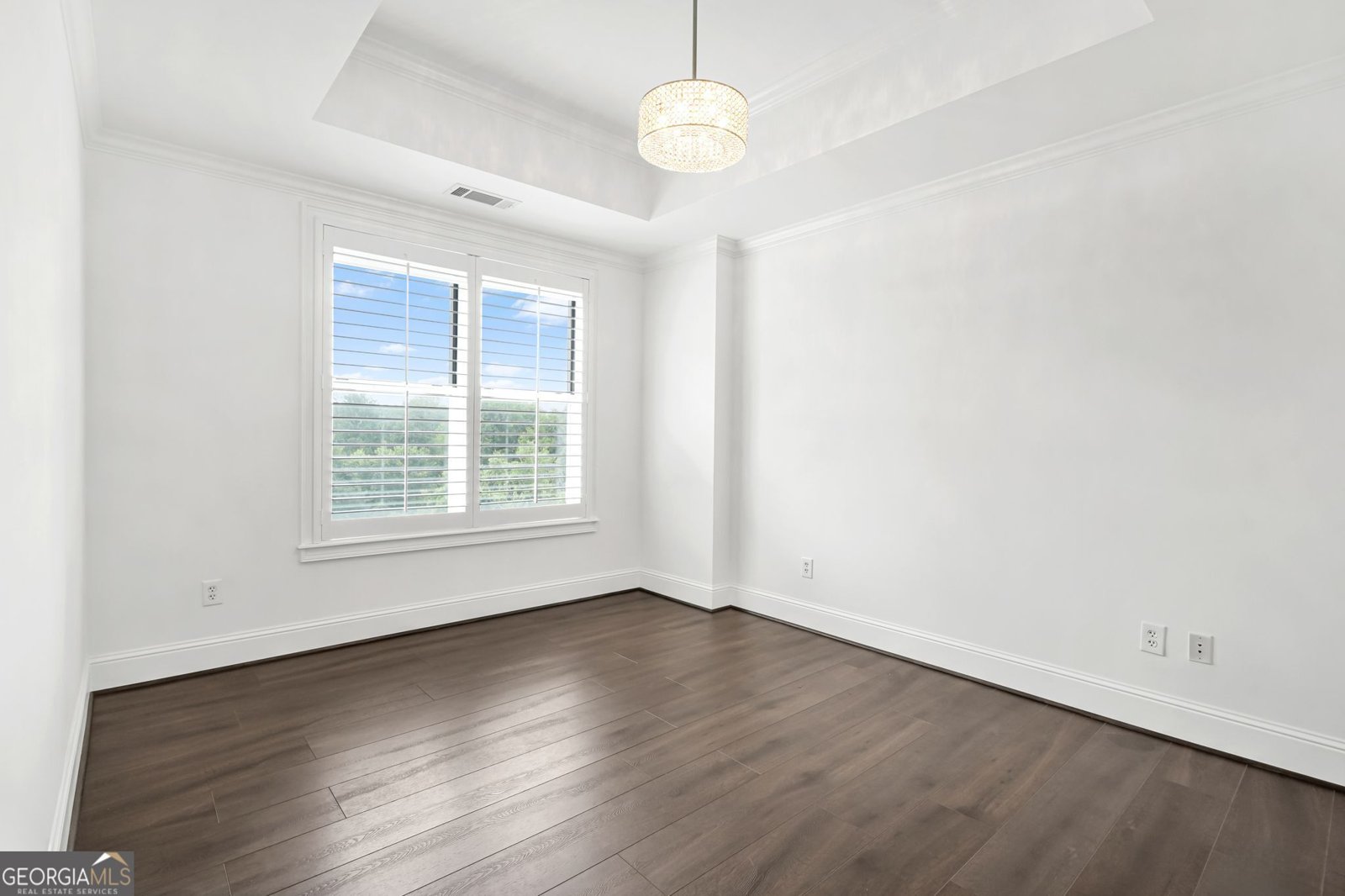 2277 PEACHTREE Road Atlanta - 13