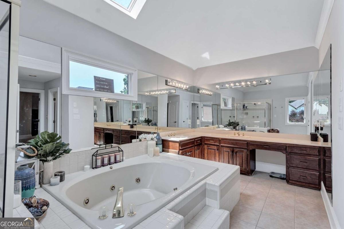 5121 Hunters Hill Cove Lilburn - 17