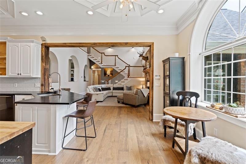 4337 MOUNTAIN VIEW Road Oakwood - 22