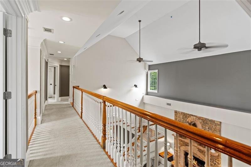 4337 MOUNTAIN VIEW Road Oakwood - 46