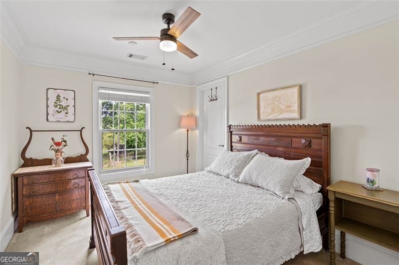 4337 MOUNTAIN VIEW Road Oakwood - 53