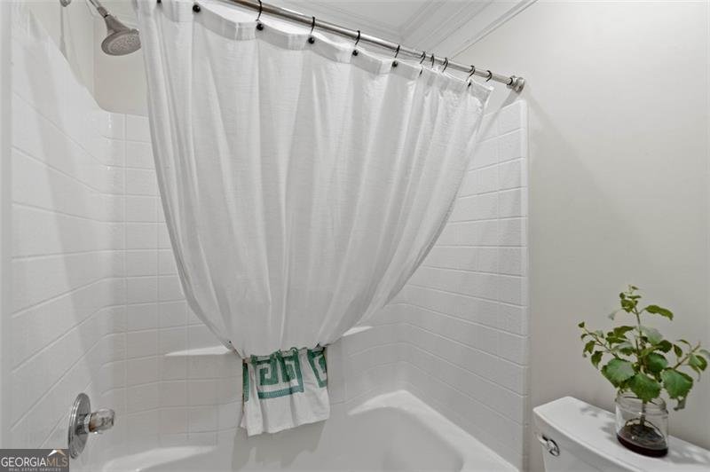 4337 MOUNTAIN VIEW Road Oakwood - 56