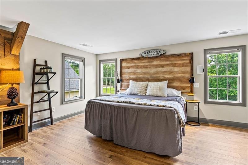 4337 MOUNTAIN VIEW Road Oakwood - 73