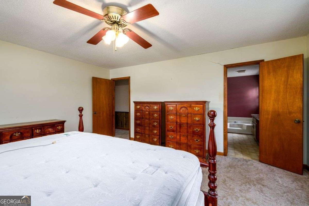 525 WATSON Place Gainesville - 20
