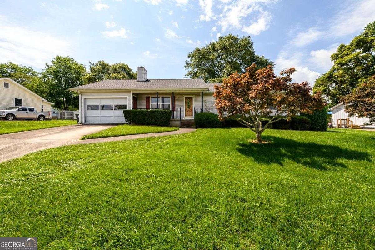 525 WATSON Place Gainesville - 4