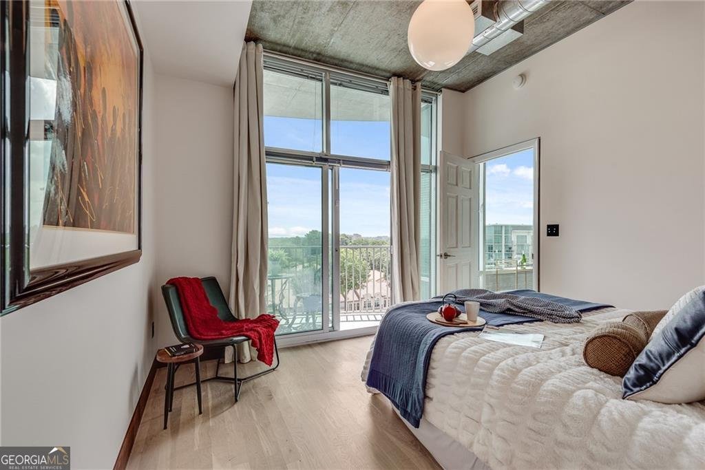 943 Peachtree Street Atlanta - 25