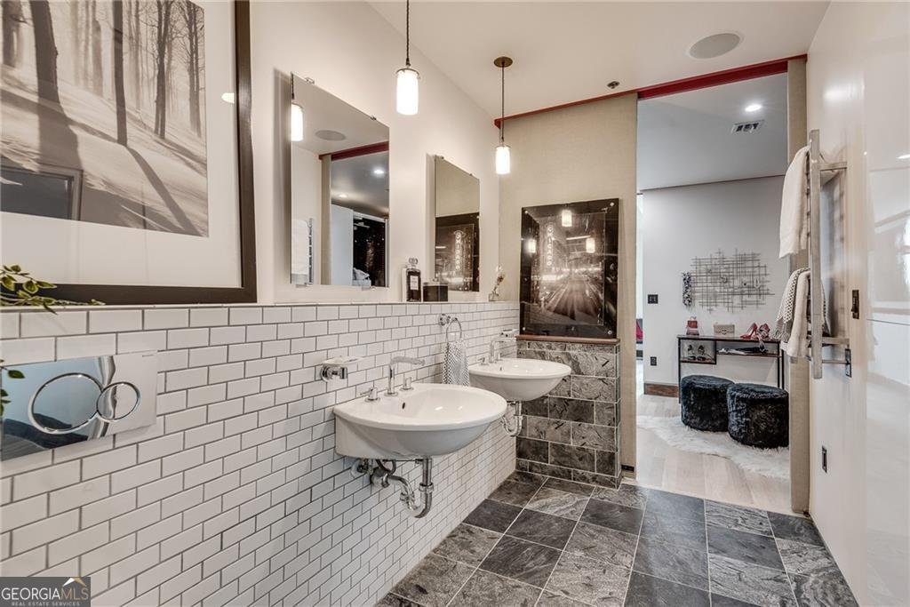 943 Peachtree Street Atlanta - 33