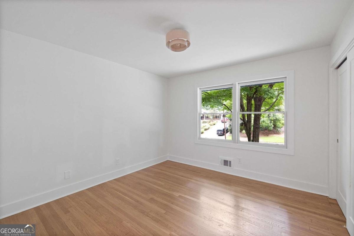 2356 Sherbrooke Drive Atlanta - 25