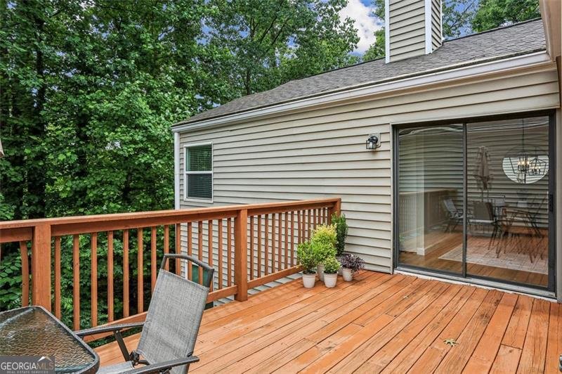 85 Dunwoody Springs Drive Sandy Springs - 23