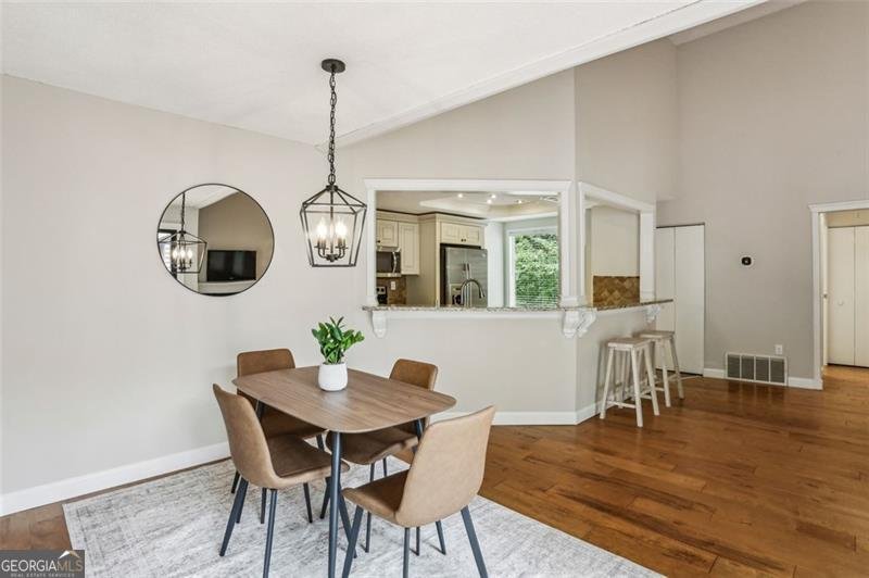 85 Dunwoody Springs Drive Sandy Springs - 6
