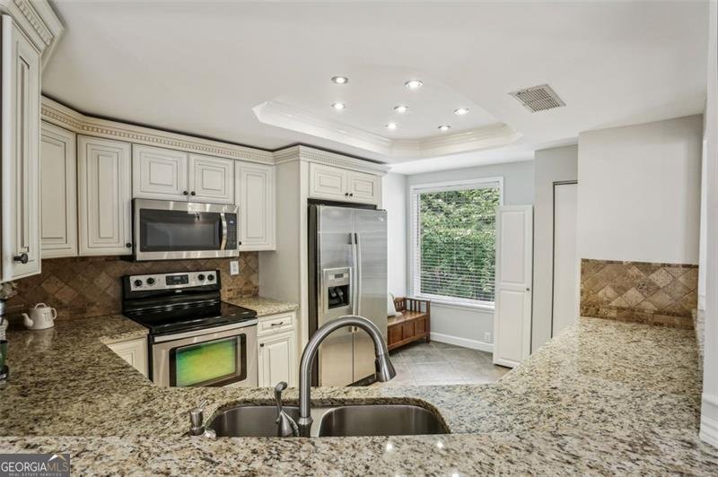 85 Dunwoody Springs Drive Sandy Springs - 7