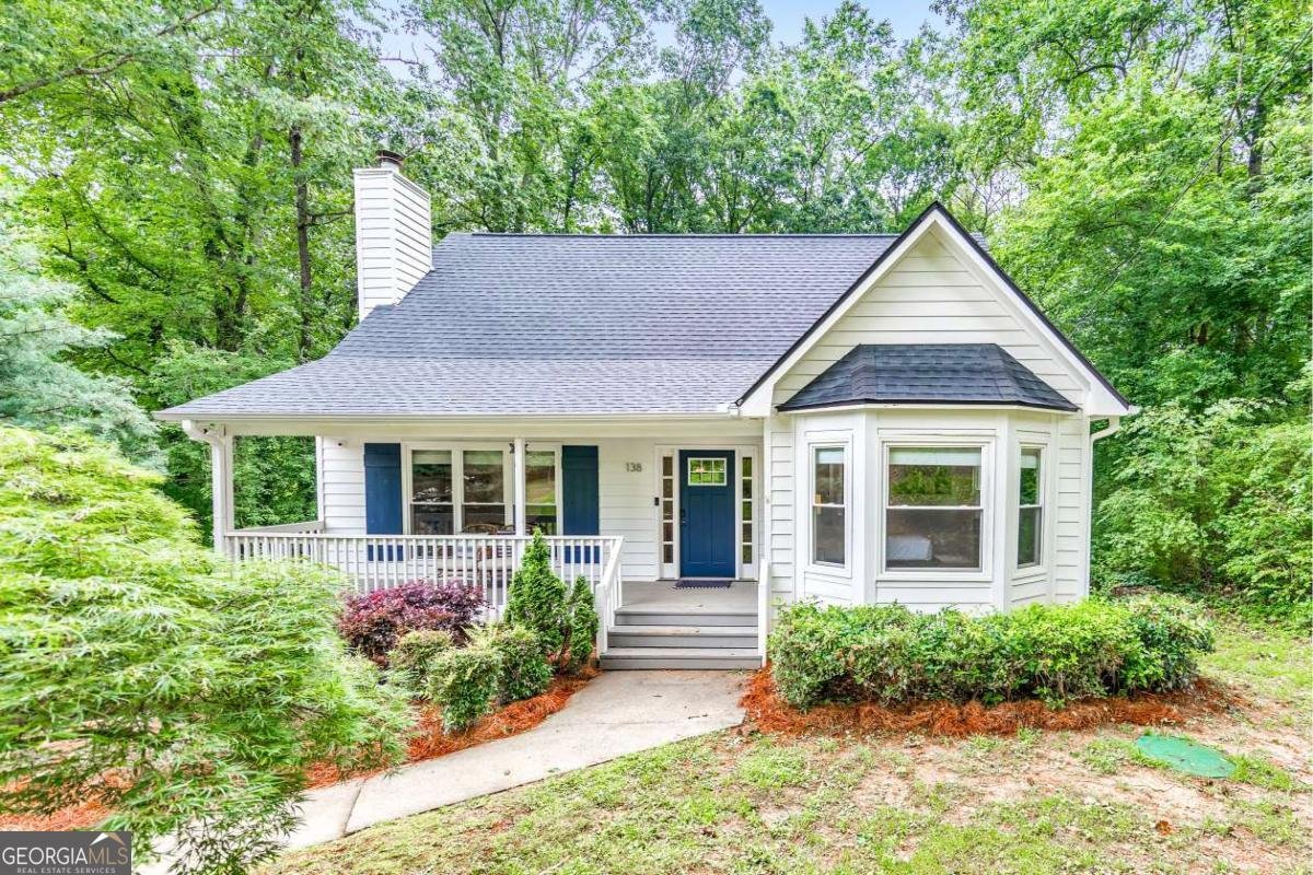 138 Hartwood Drive Woodstock - 1