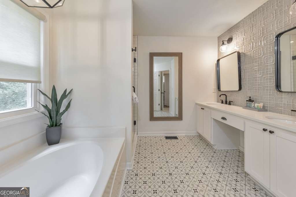 138 Hartwood Drive Woodstock - 22